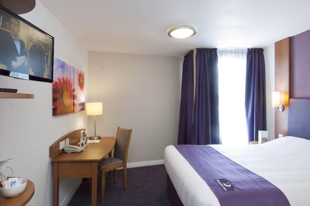 Premier Inn Falkirk East Екстериор снимка
