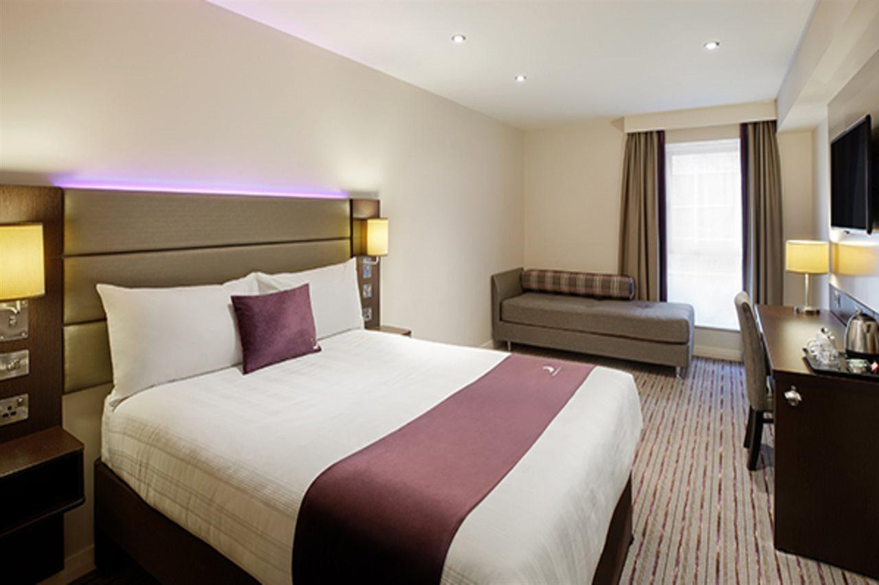 Premier Inn Falkirk East Екстериор снимка