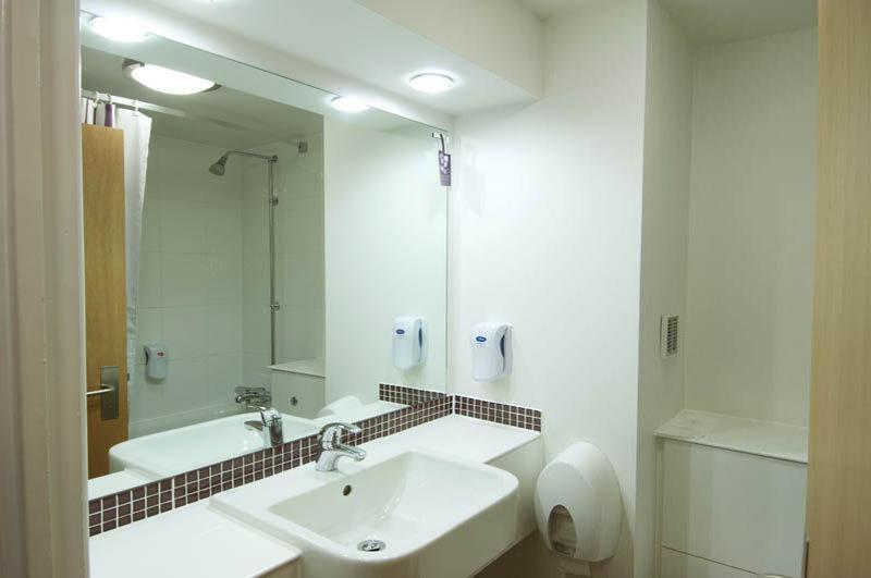 Premier Inn Falkirk East Екстериор снимка
